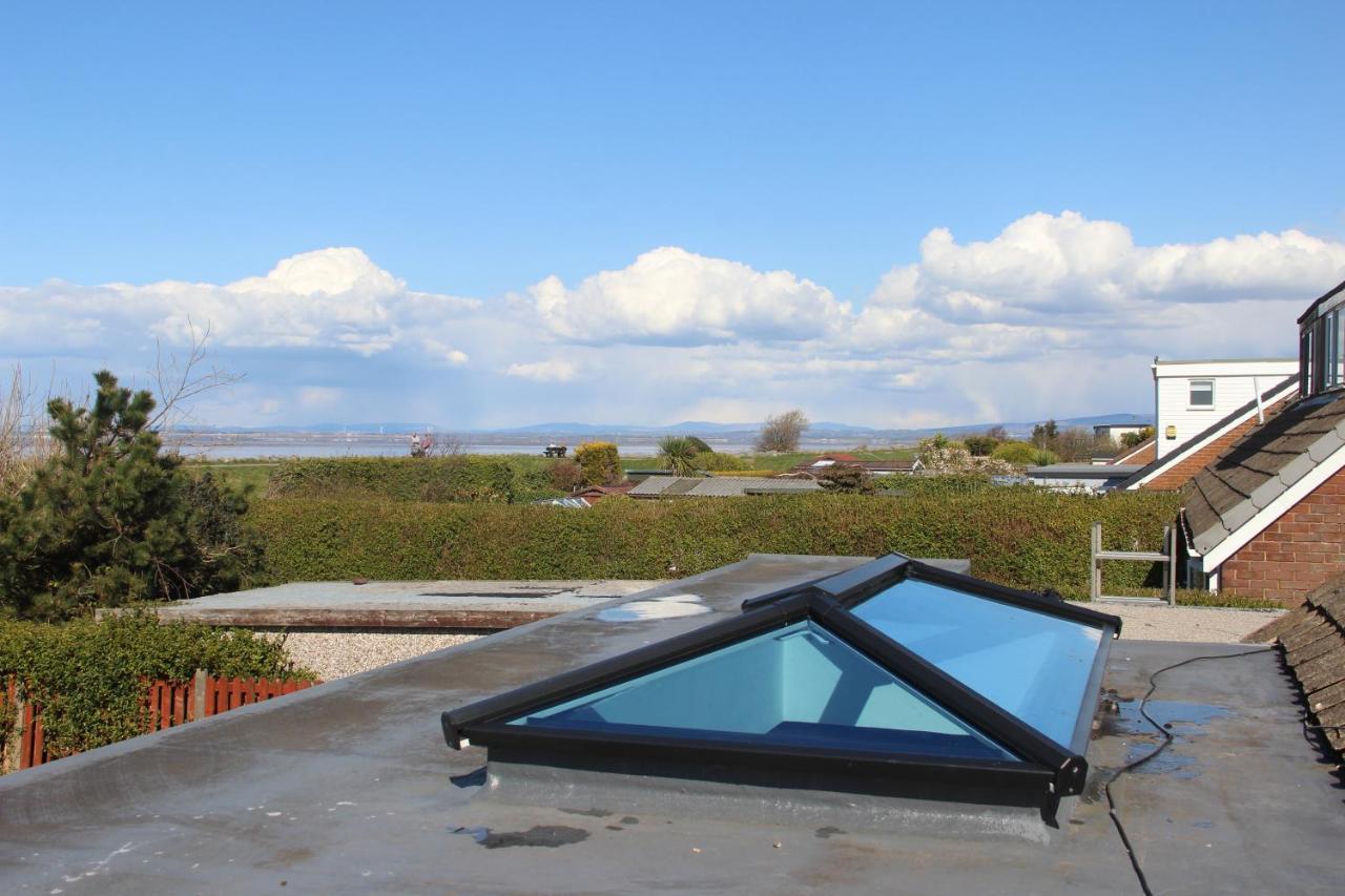 Dolphin House